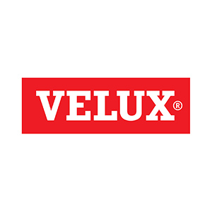 www.velux.pl
Grupa VELUX i spółki siostrzane w Polsce, należące do duńskiego holdingu VKR, są największym producentem i eksporterem okien dachowych w Polsce, a ich poziom obrotów wynosi 1,98 mld zł. Zatrudniają około 4300 osób, w tym większość w czterech zakładach zlokalizowanych w Gnieźnie (dwie fabryki), Namysłowie i Wędkowach koło Tczewa. Firma cały czas się rozwija i inwestuje w nowe technologie, dbając jednocześnie o najwyższe standardy jakości, bezpieczeństwa pracy i ochrony środowiska. W ciągu ostatnich trzech lat (2016-2018) Grupa VELUX i spółki siostrzane zainwestowały w Polsce 220 mln zł w modernizację i rozwój fabryk. Grupa VELUX jest obecna w Polsce od ponad 29 lat. Aktywnie uczestniczy w życiu gospodarczym i społecznym kraju, w tym życiu społeczności lokalnych. W Polsce działają FUNDACJE VELUX, które przekazały ponad 131 mln zł na wsparcie organizacji społecznych realizujących projekty zapobiegające wykluczeniu społecznemu dzieci i młodzieży. Podstawą działalności firmy VELUX jest społeczna odpowiedzialność, której koncepcja i obszary działania zostały przedstawione w lokalnym raporcie CSR, będącym jednocześnie pierwszym takim raportem w branży stolarki. Więcej informacji na www.velux.pl.